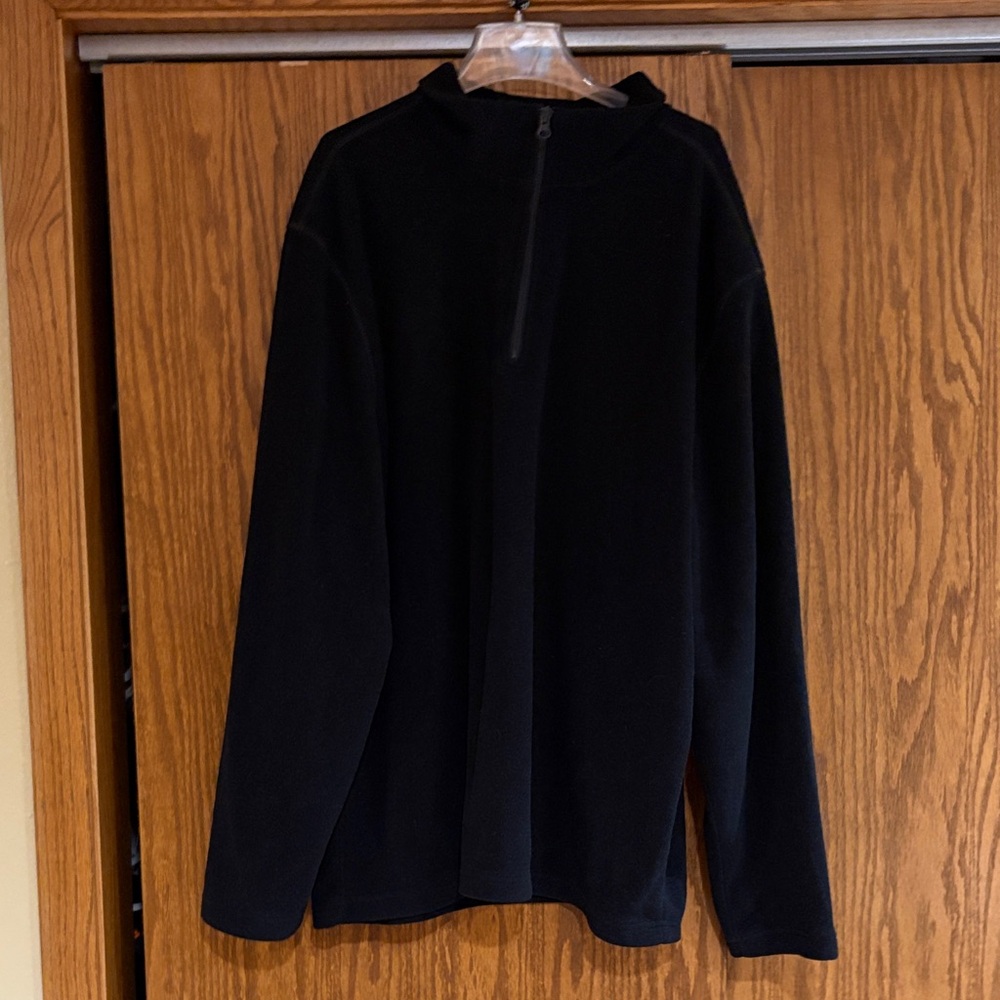 St. John's Bay Men's Black Quqrter Zip-Up Fleece